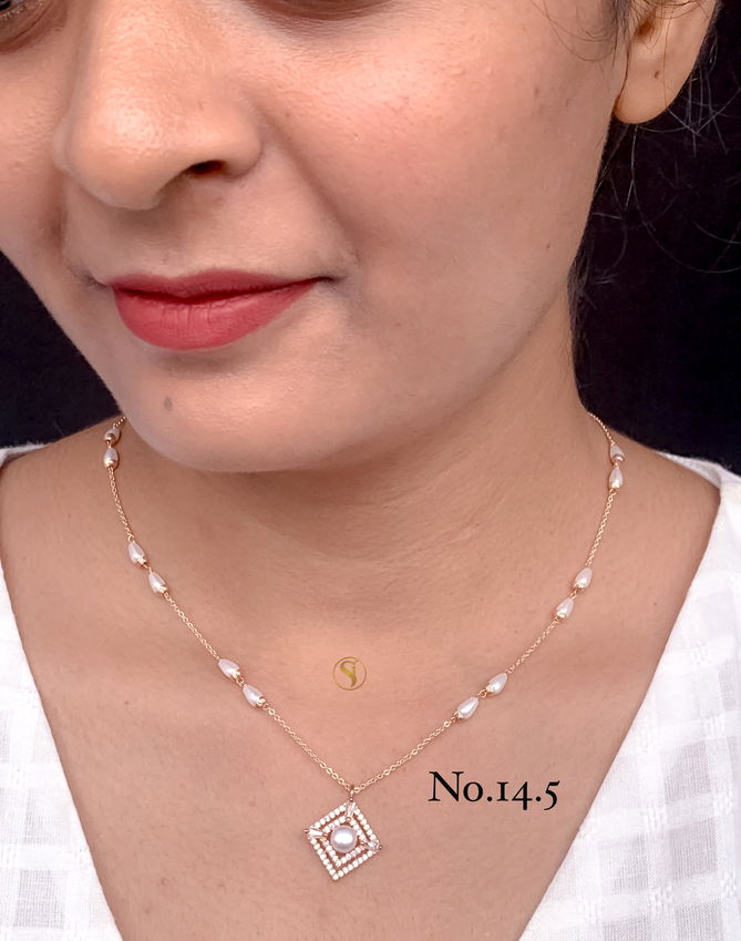 17 AD Diamond Fancy Pendant Chain Wholesale Price In Surat
